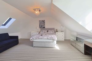 Photo 16- click for photo gallery